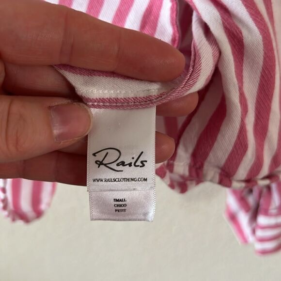 Rails V-Neck Button Down Stripped Top Size Small - Picture 4 of 4